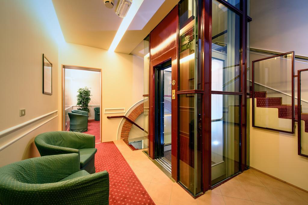 Albergo Reggio Reggio Emilia Exterior photo
